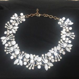 Sparkly solid statement necklace- stoned